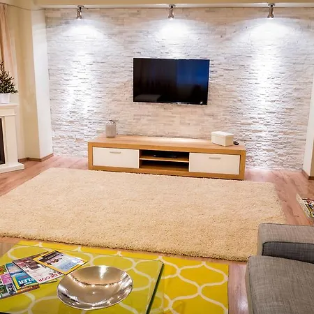 Feeling Apartment *